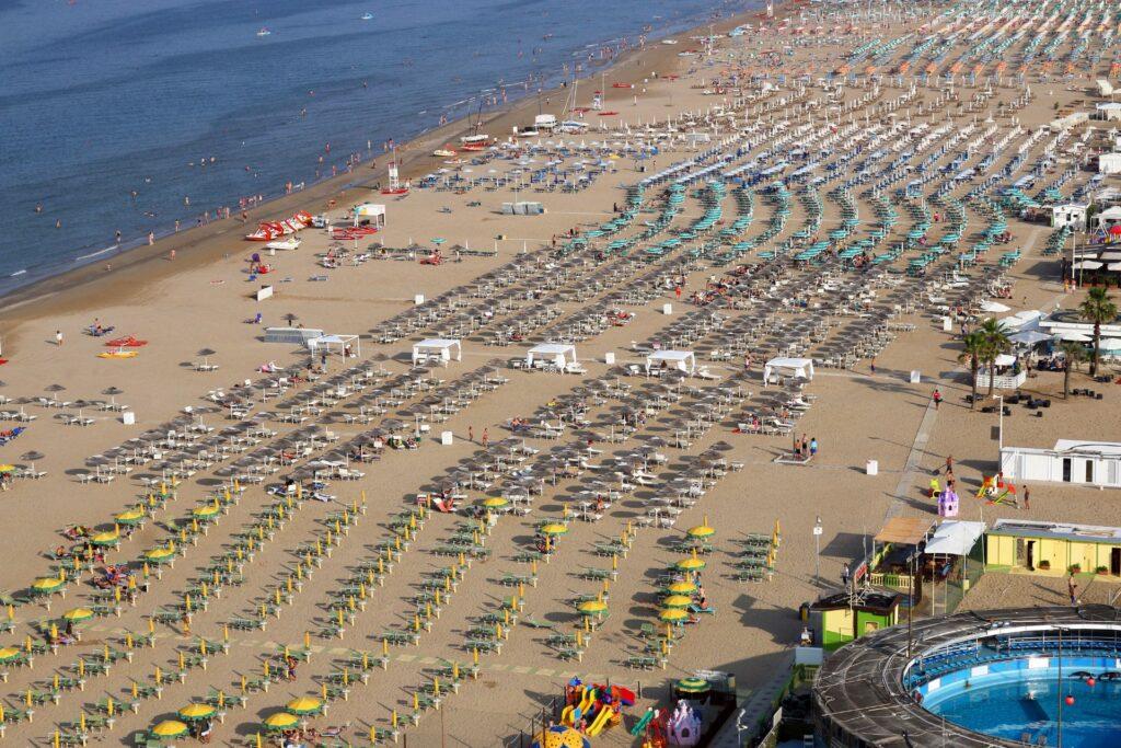 Le Spiagge di Rimini: un Paradiso per i vacanzieri