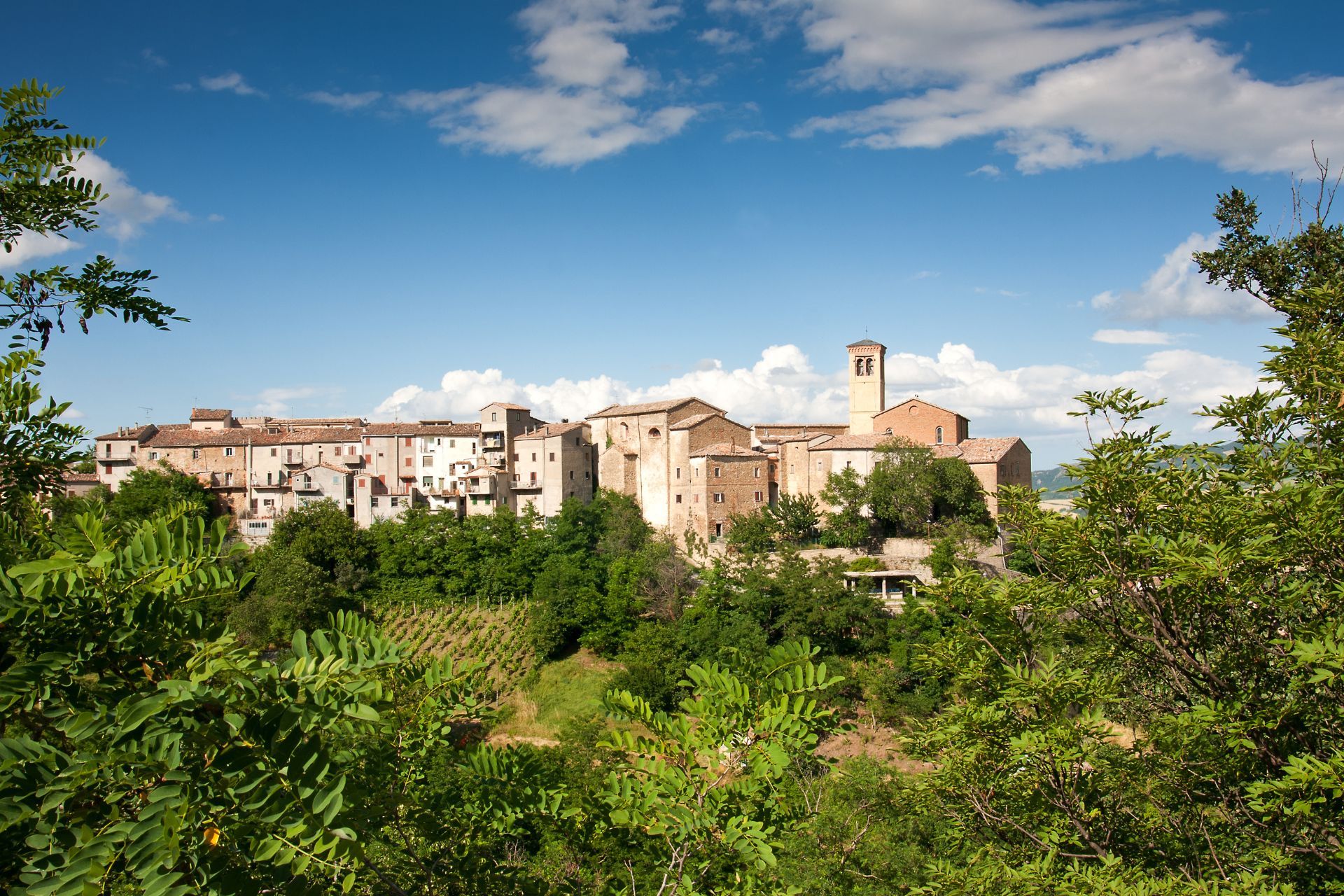 Talamello: storia, arte e tradizioni di un borgo millenario dell’alta Valmarecchia